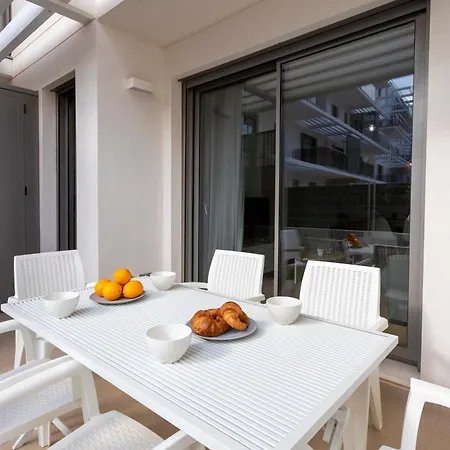 Apartamento Marina Real Iii 4 By Bookindenia
