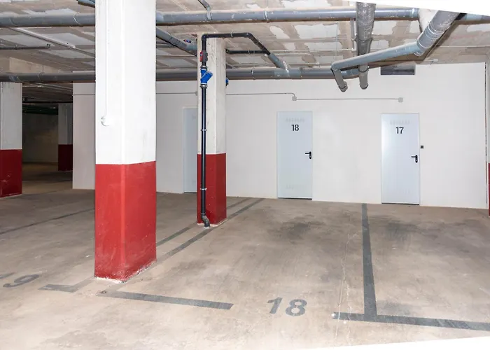 Marina Real Iii 4 By Bookindenia Denia