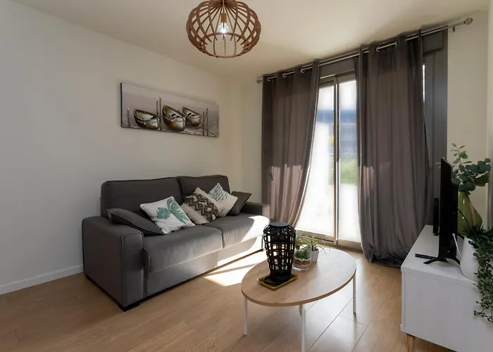 Marina Real Iii 4 By Bookindenia Apartment