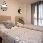 Marina Real Iii 4 By Bookindenia Apartmán